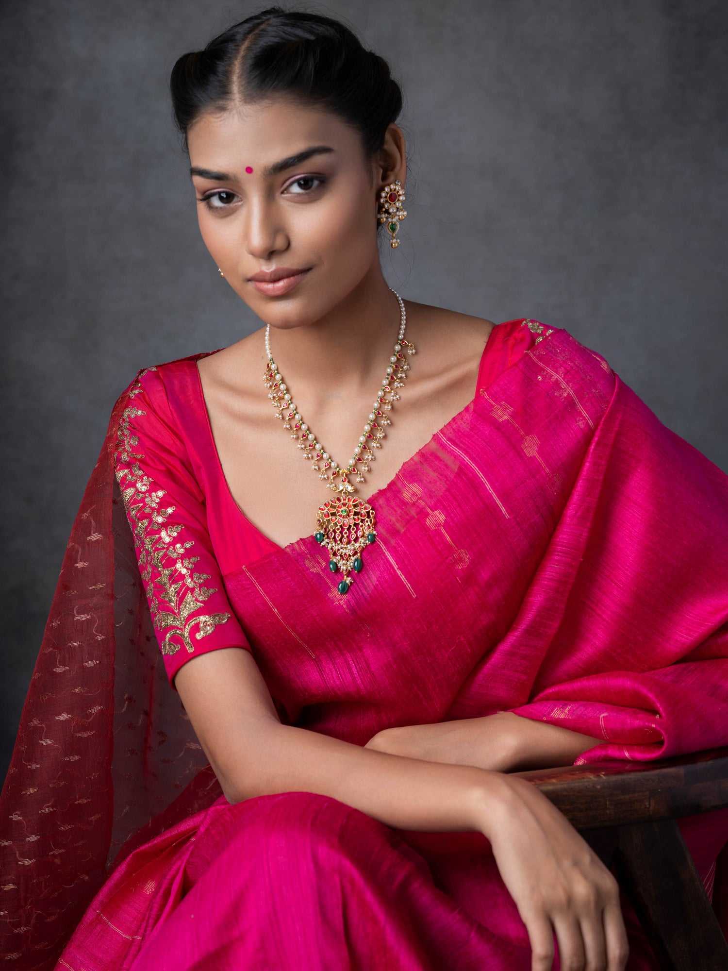 Niya,Timeless Tradition, A classic Red-Green Kundan Silver Necklace Set