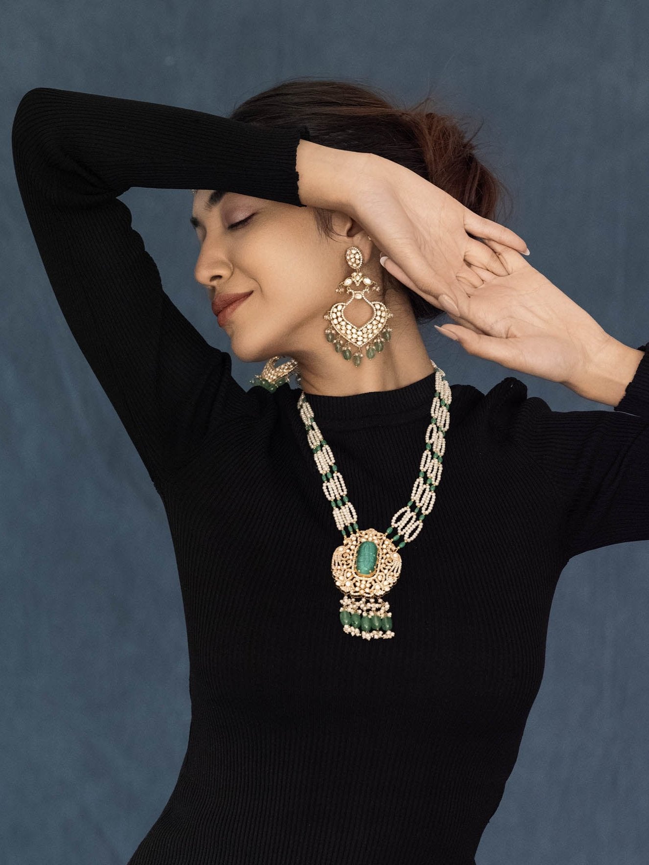 Intricately beaded Pearl & Polki Silver Pendant Set