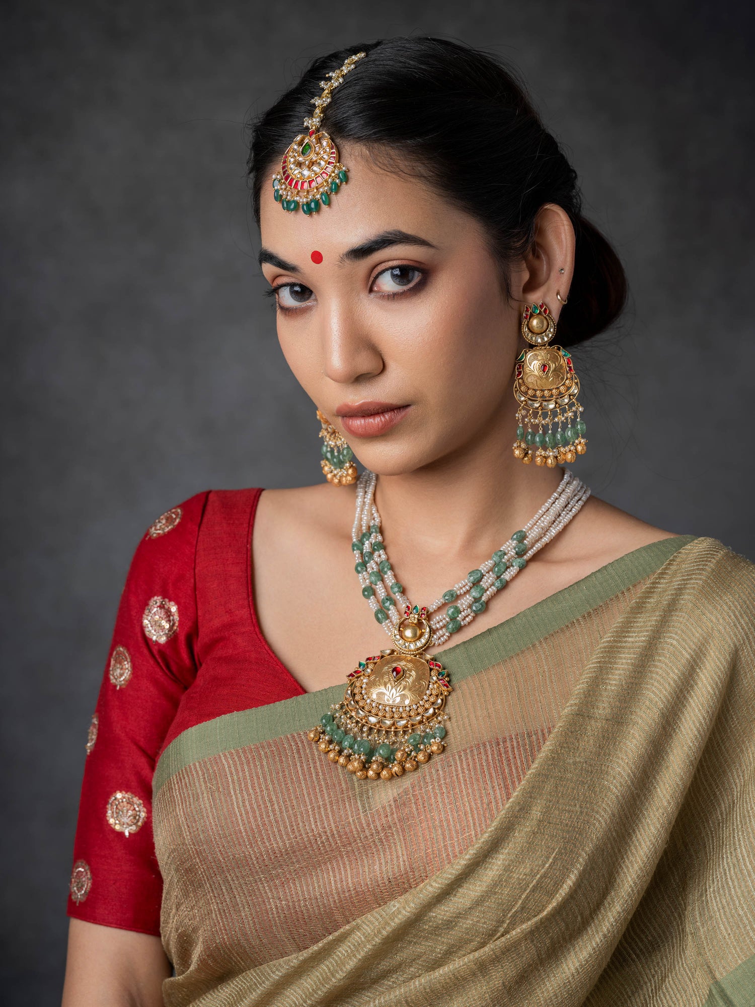 Classique Heritage Kundan Silver Necklace Set