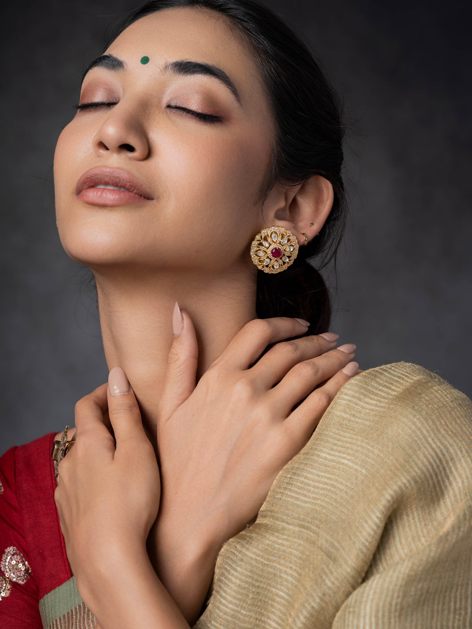 Classic Shimmering Polki Silver Studs Earring