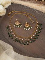 Jadua Kundan Necklace Set with Green Onyx and Pearls