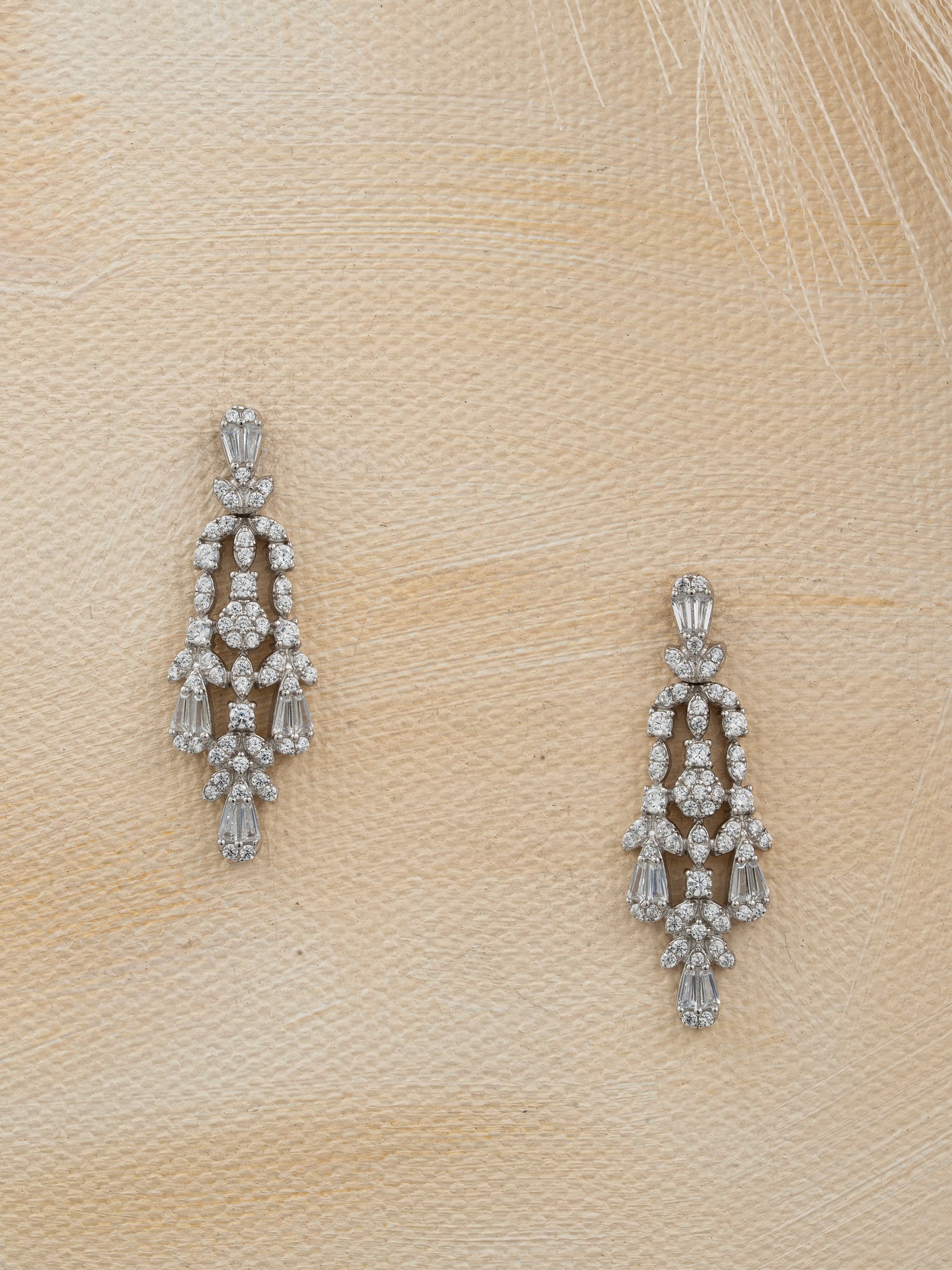 Elegant & Modern Diamond Earrings