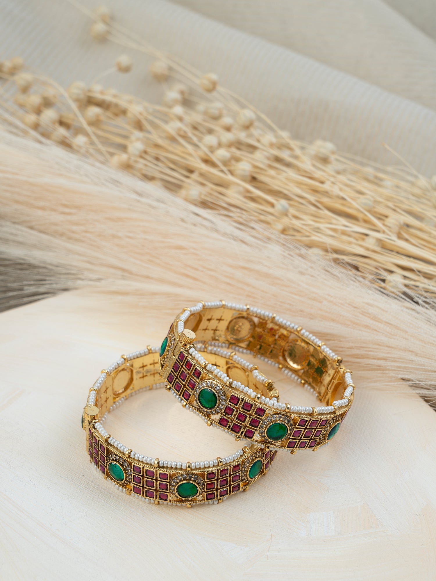 Gold Plated Jadau Kundan Bangles