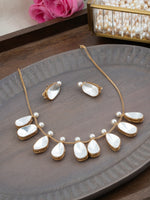 IMITATION POLKI SHORT SET
