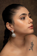 Eshani Emerald Diamond Earrings