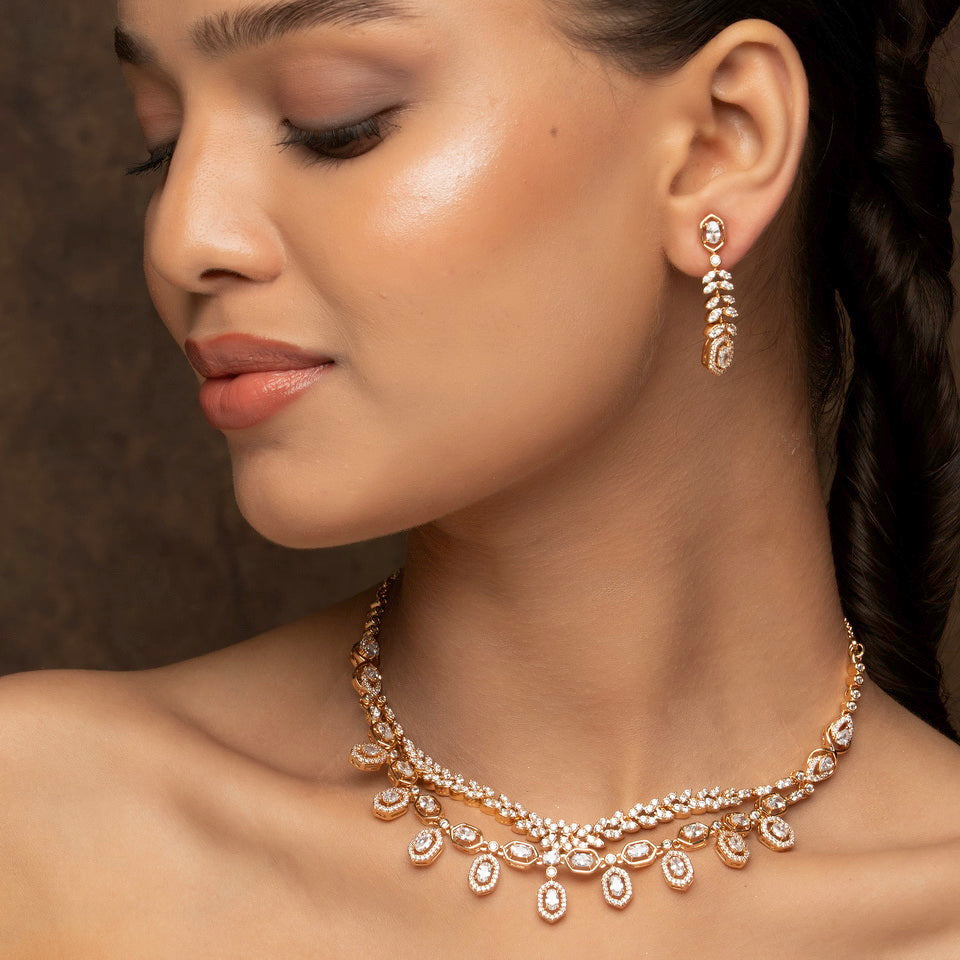 Inayat Necklace Set