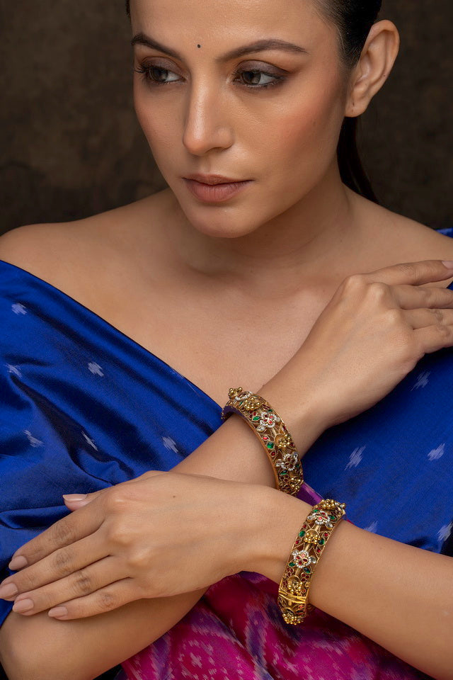 Jadau Kundan Bangles