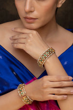 Jadau Kundan Bangles