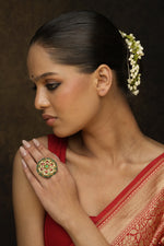 Ira Jadau Kundan Ring