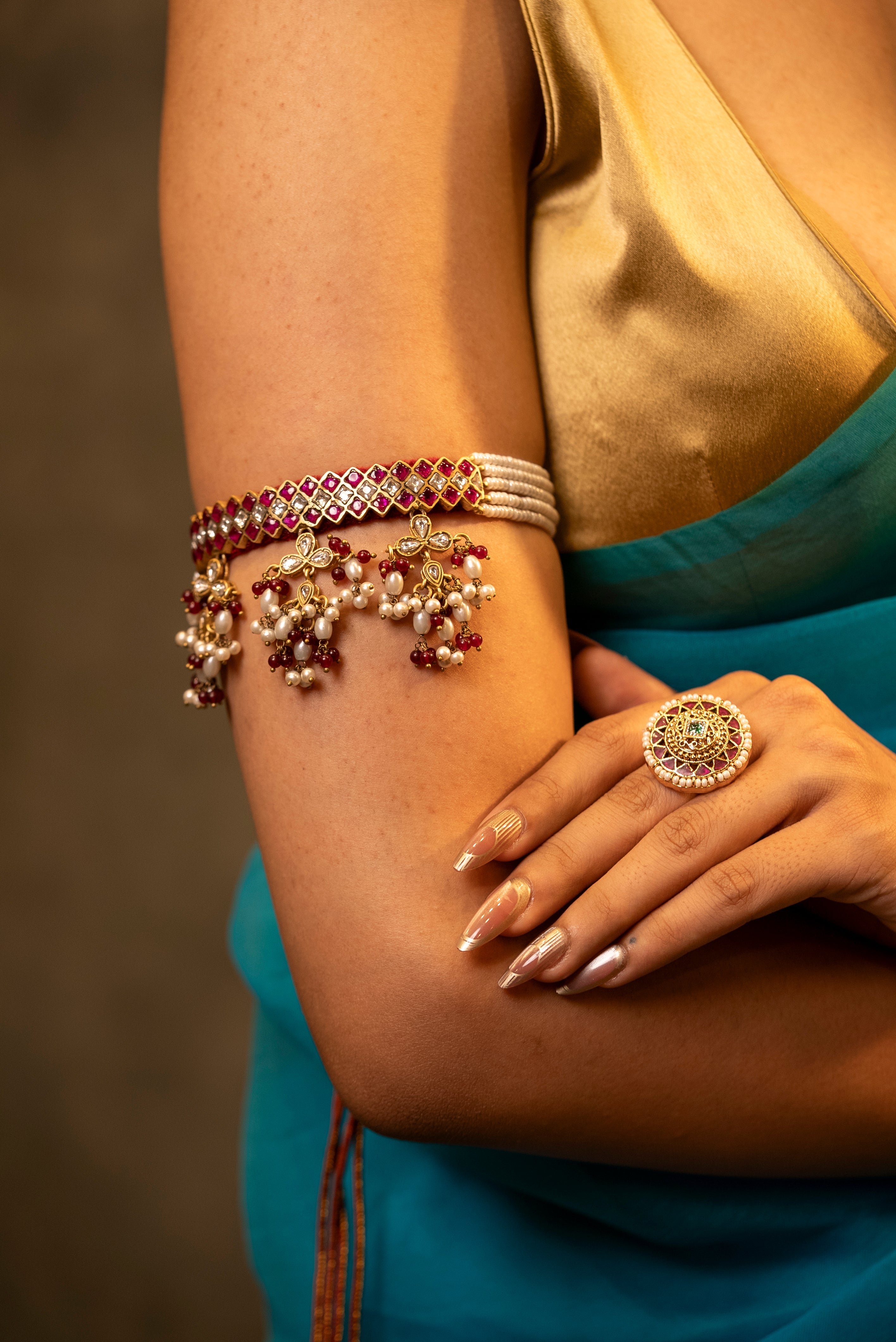 Imitation Bajuband (Armlets)