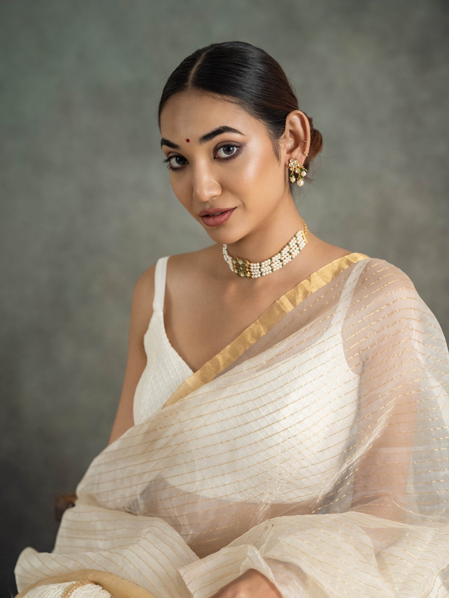 Stylish Indo-Western Pearl & Kundan Silver Choker Set