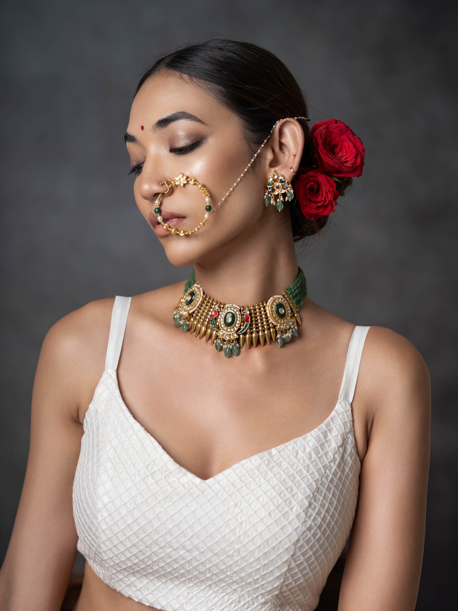 Kiyana, Exquisite Gold-Toned,Thread weaved Silver Choker