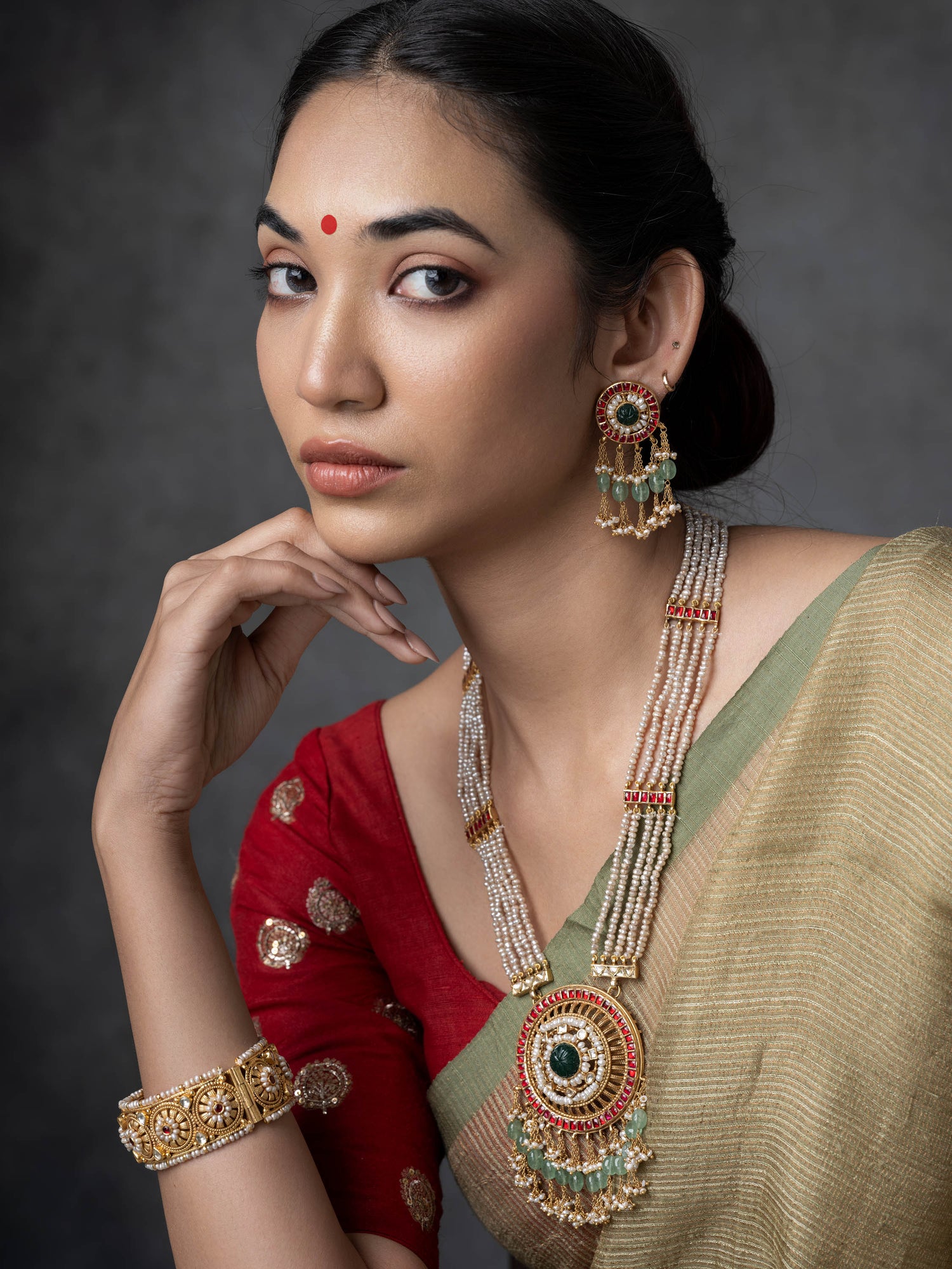 Gorgeous Goldtoned Intricately handcrafted Bridal Silver Kadas