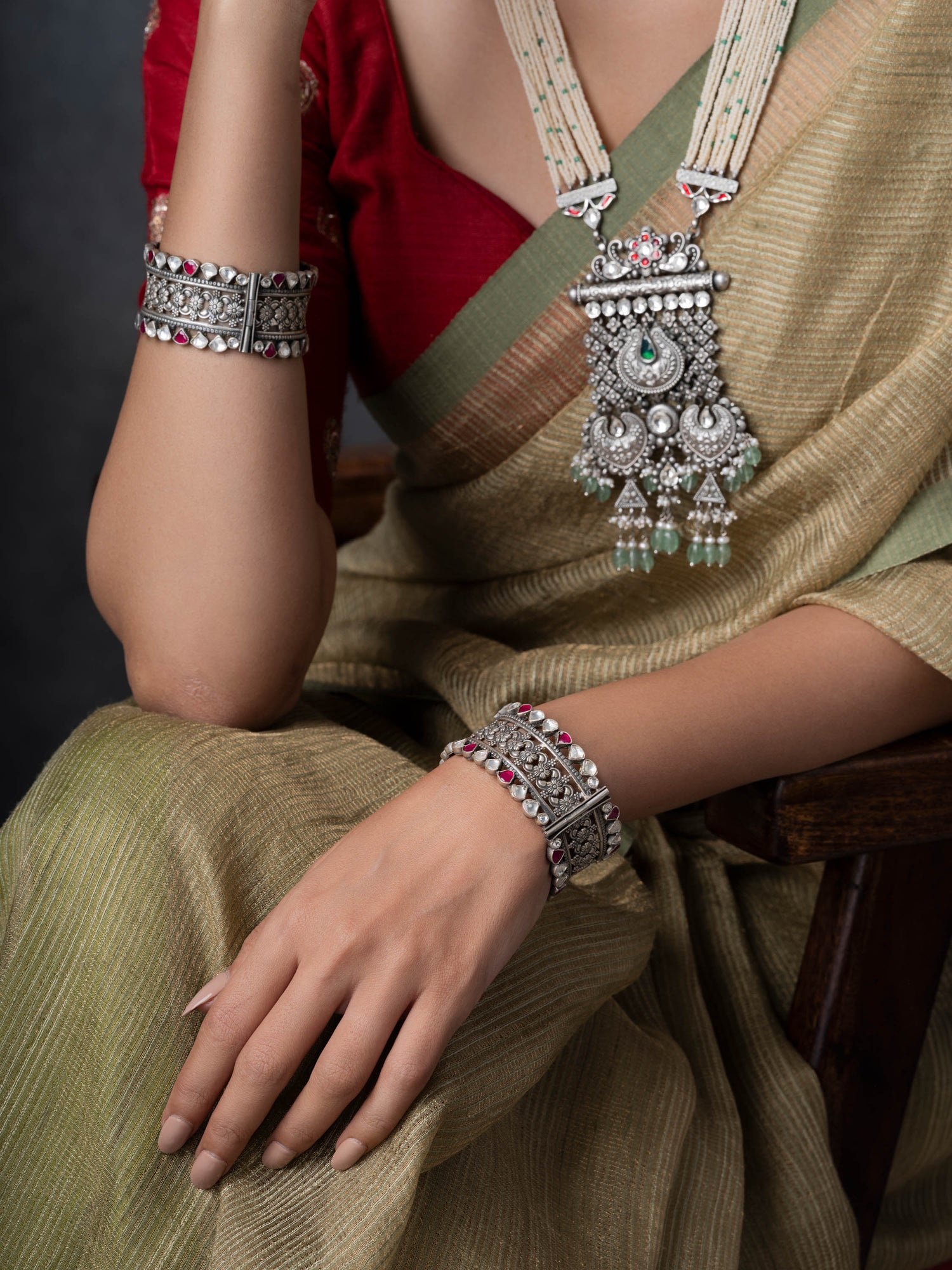 Gorgeous Antique Silver Tone Bangle Set