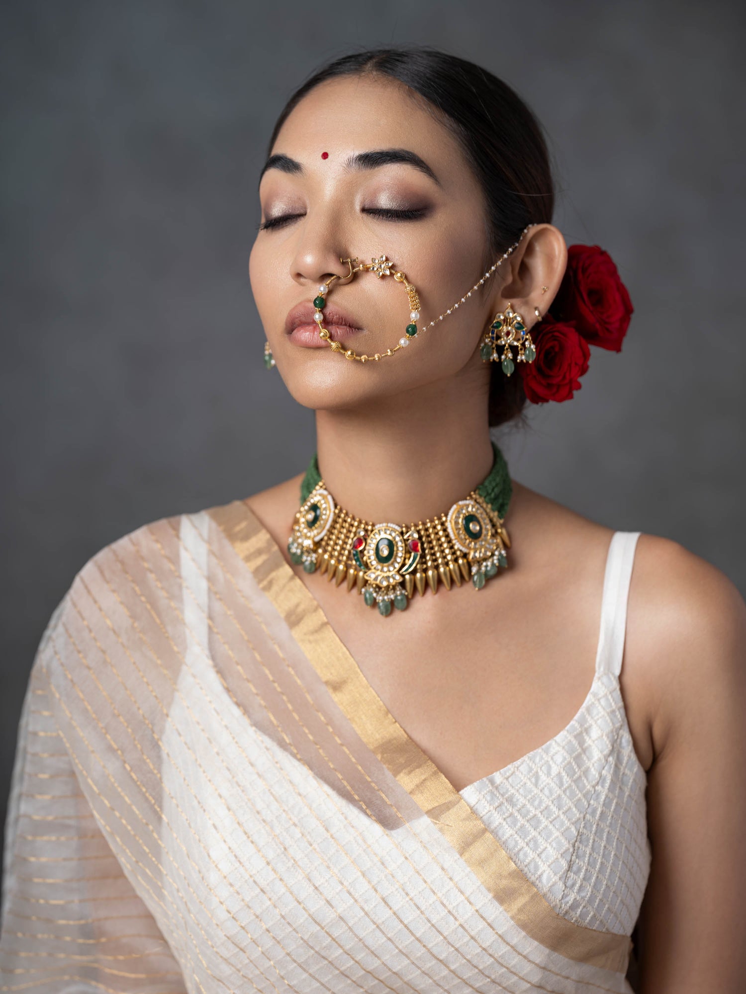 Kiyana, Exquisite Gold-Toned,Thread weaved Silver Choker