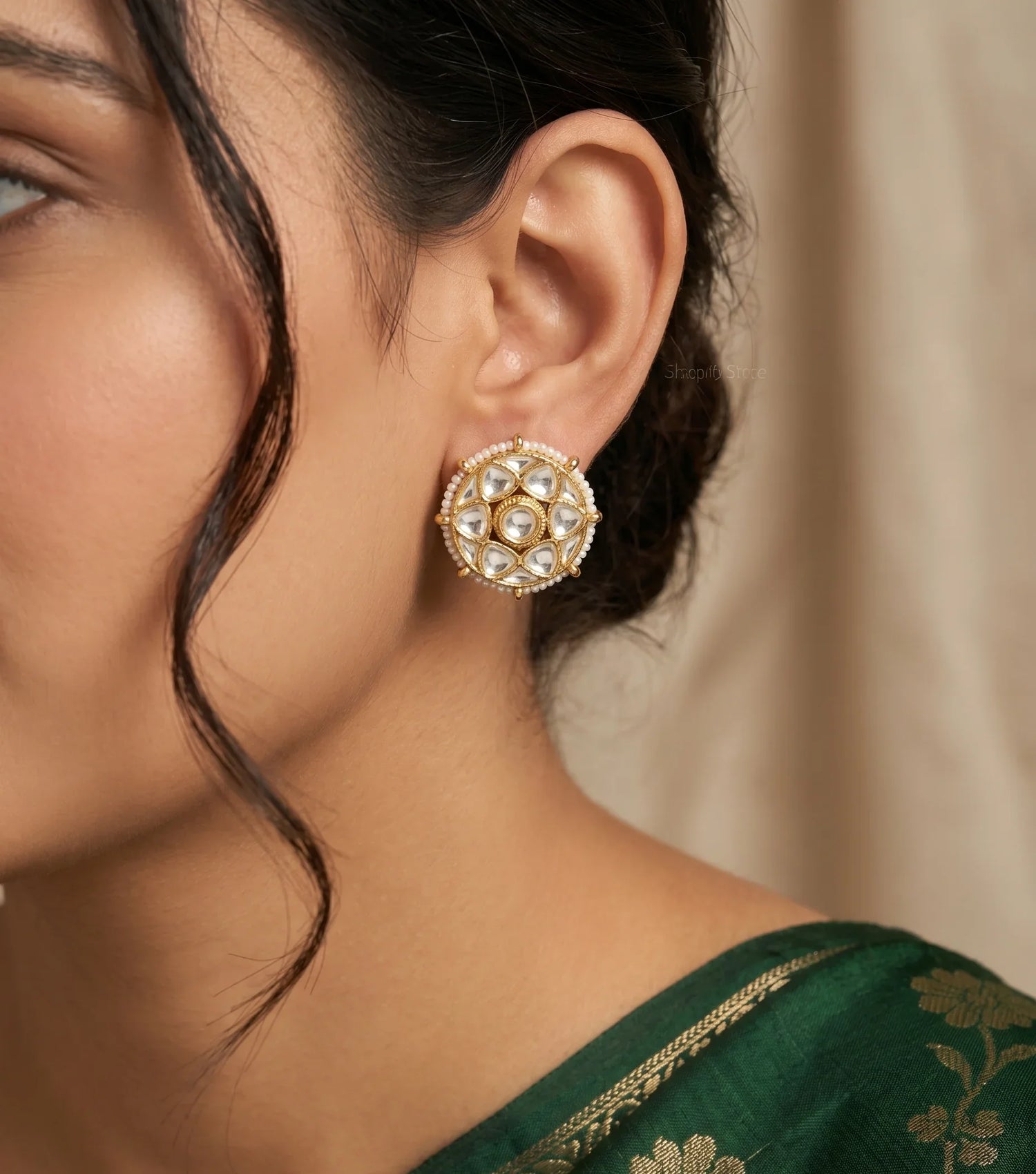 Classic Jadau Kundan Stud Earrings – Gold