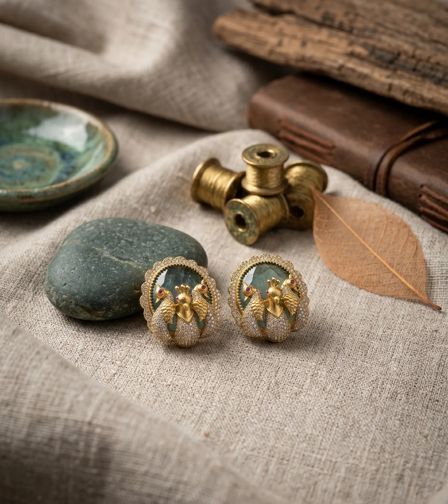 Classic Diamond Studs Earrings – Gold