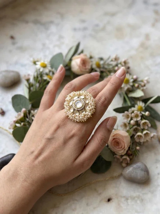 Classic Jadtar Rings – Gold