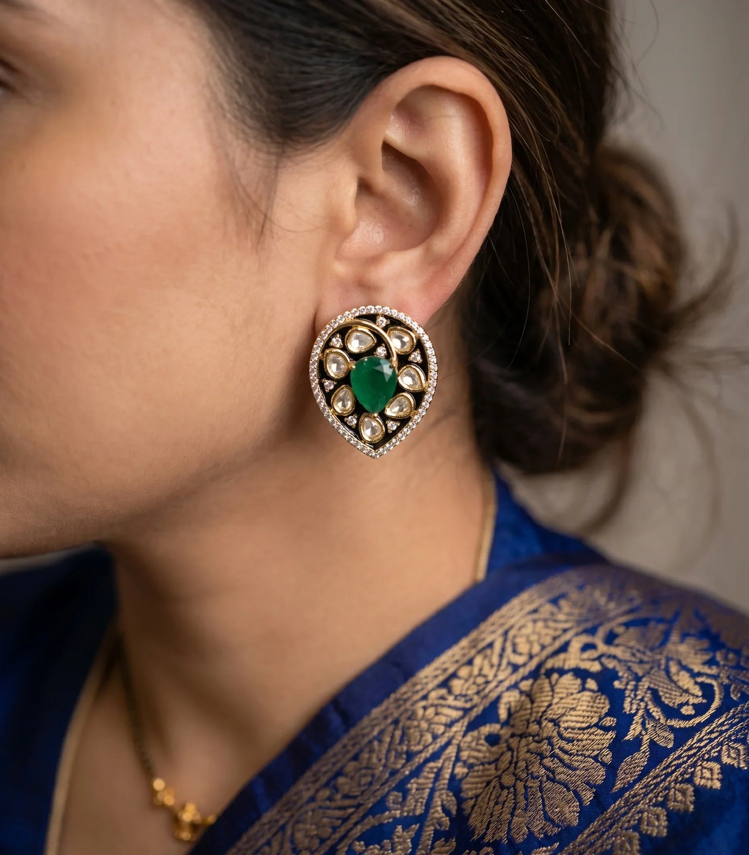 Antique Polki Stud Earrings – Gold