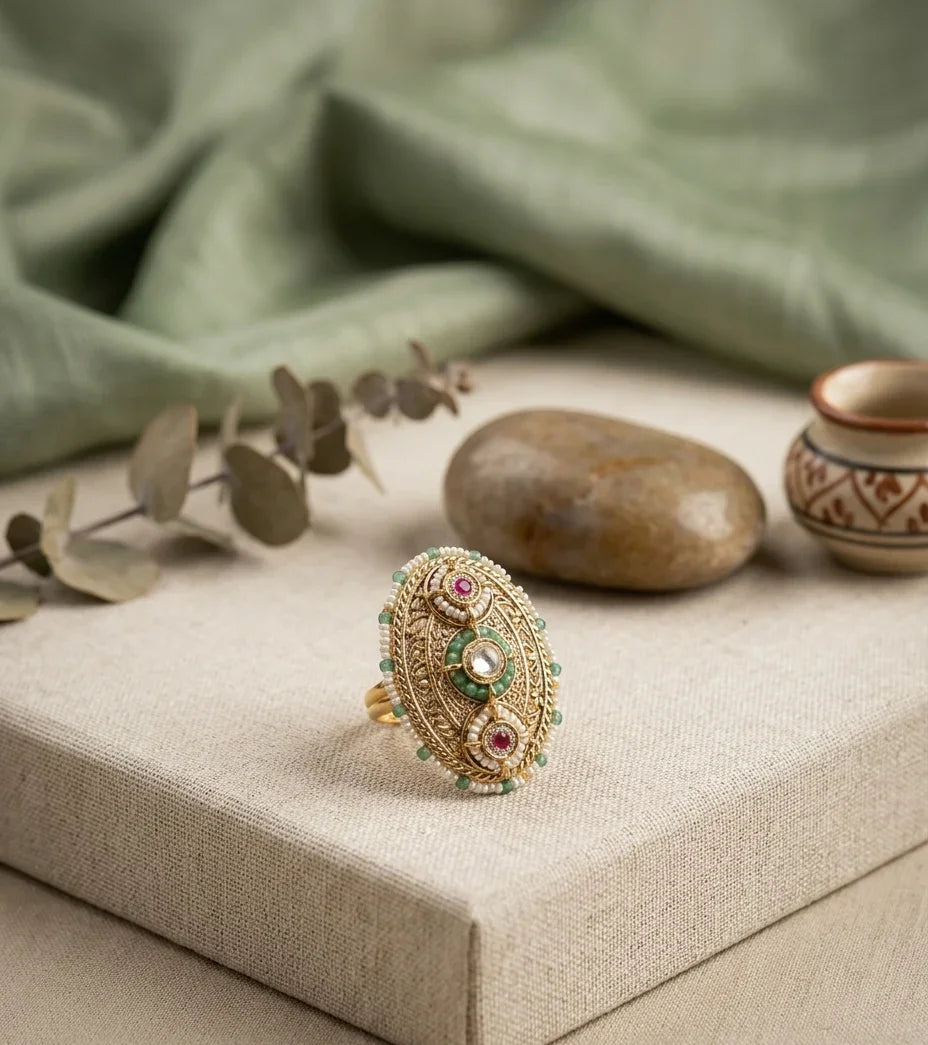 Classic Jadau Ring – Gold