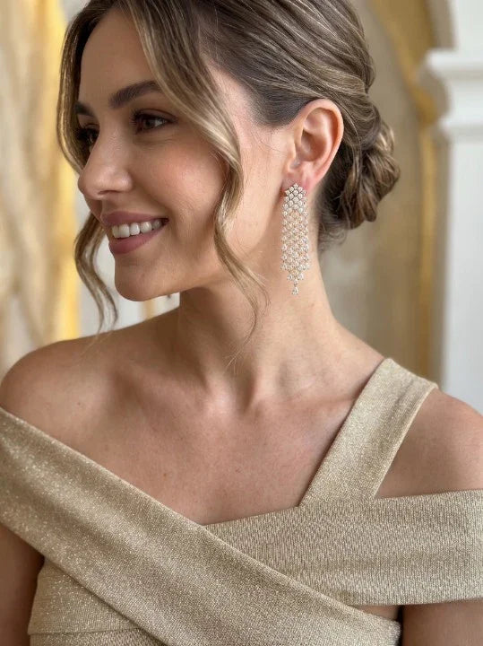 Classic Diamond Danglers Earrings – Gold