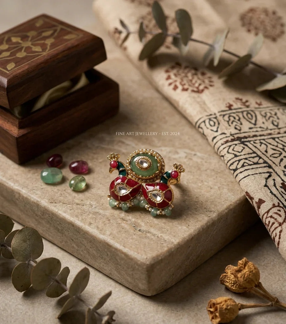 Regal Jadau Ring – Gold