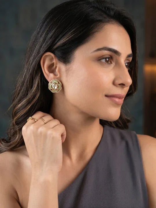 Classic Polki Stud Earrings – Gold