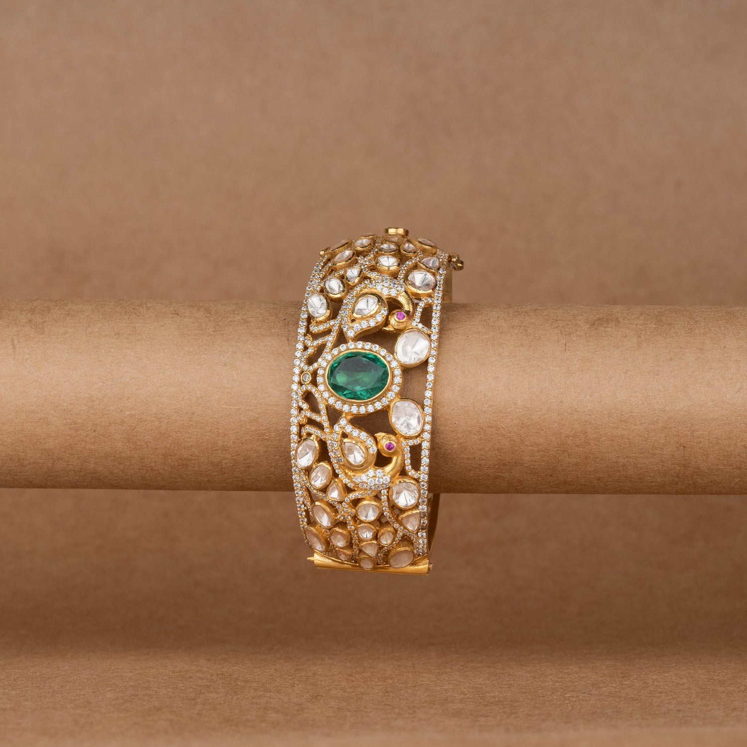 Regal Emerald & Polki Silver Cuff Bangle