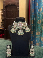 Jadtar bridal choker set with mint drops and matching chandbali earrings on black velvet bust – Studio Gulabi 626AEI029