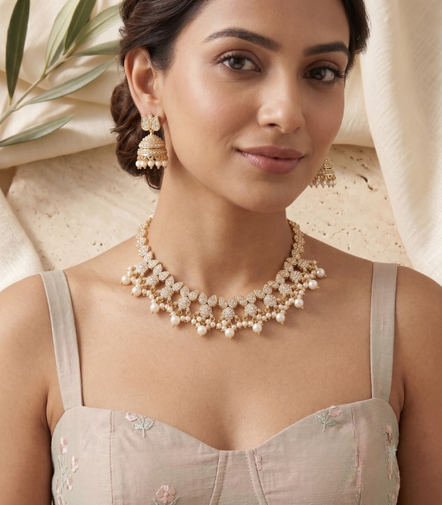 Elegant Moti Short Necklace Set – Gold