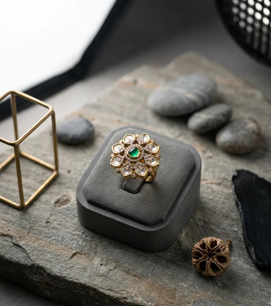 Regal Antique Polki Ring – Gold