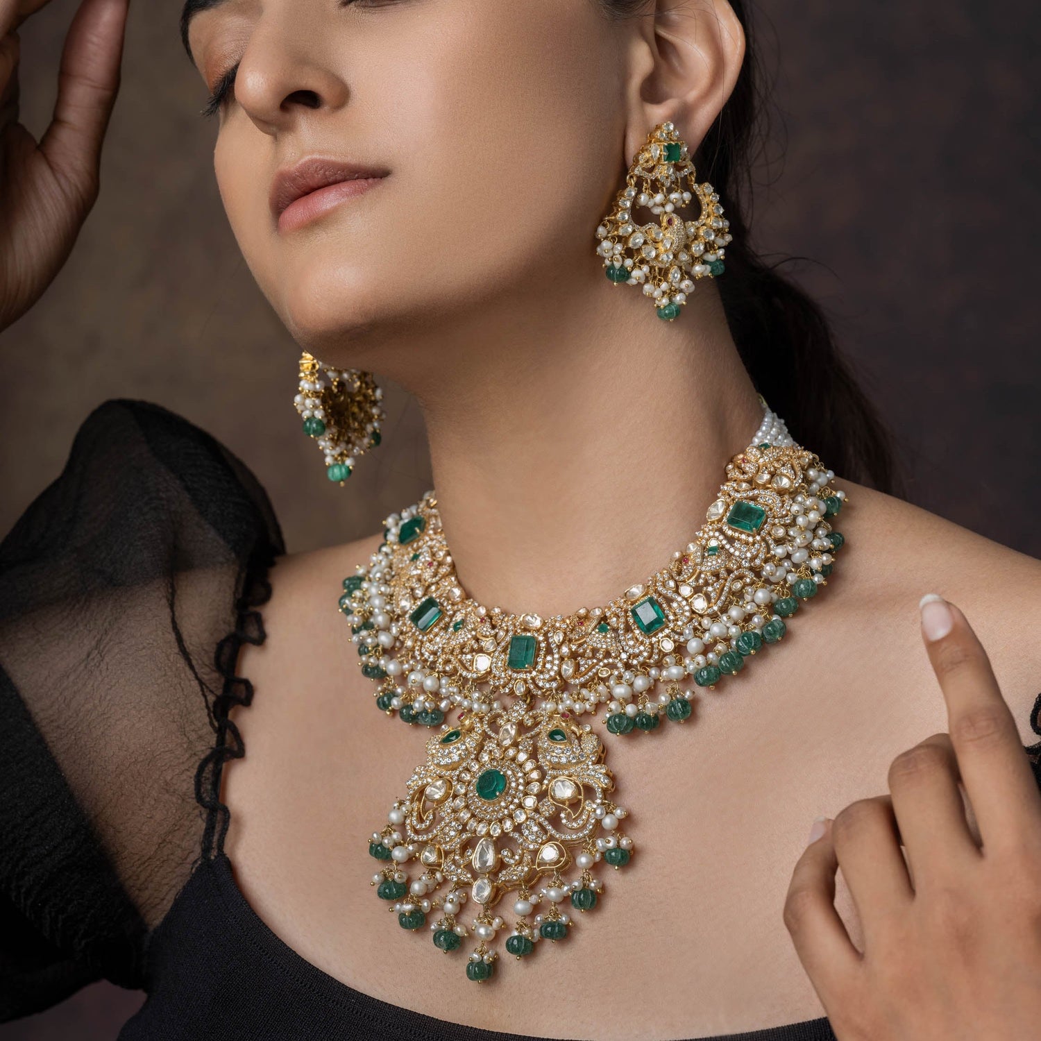 A Showstopper, Glittering Polki & Emerald Silver Necklace Set