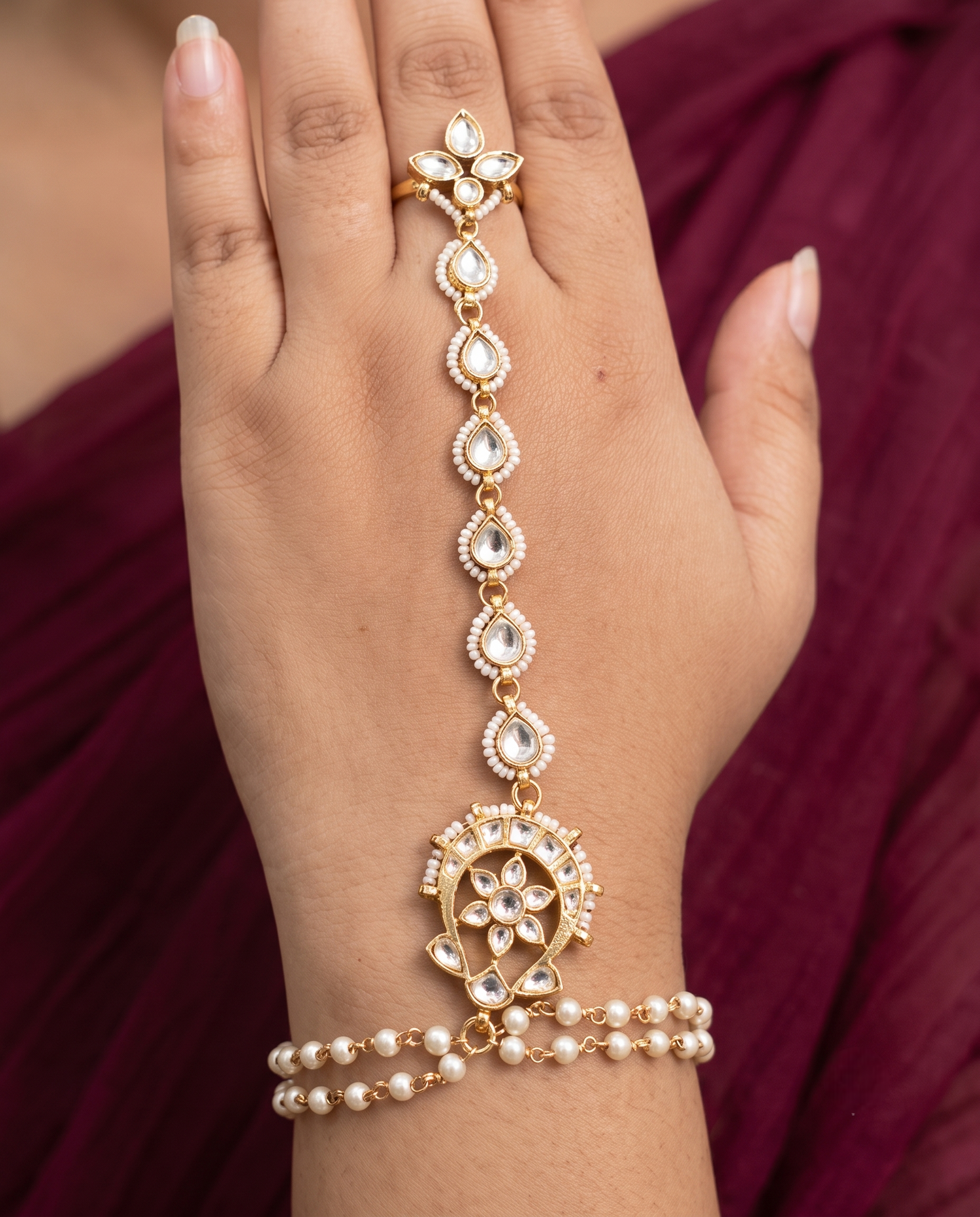 Jadau Charm Hathphool - Gold