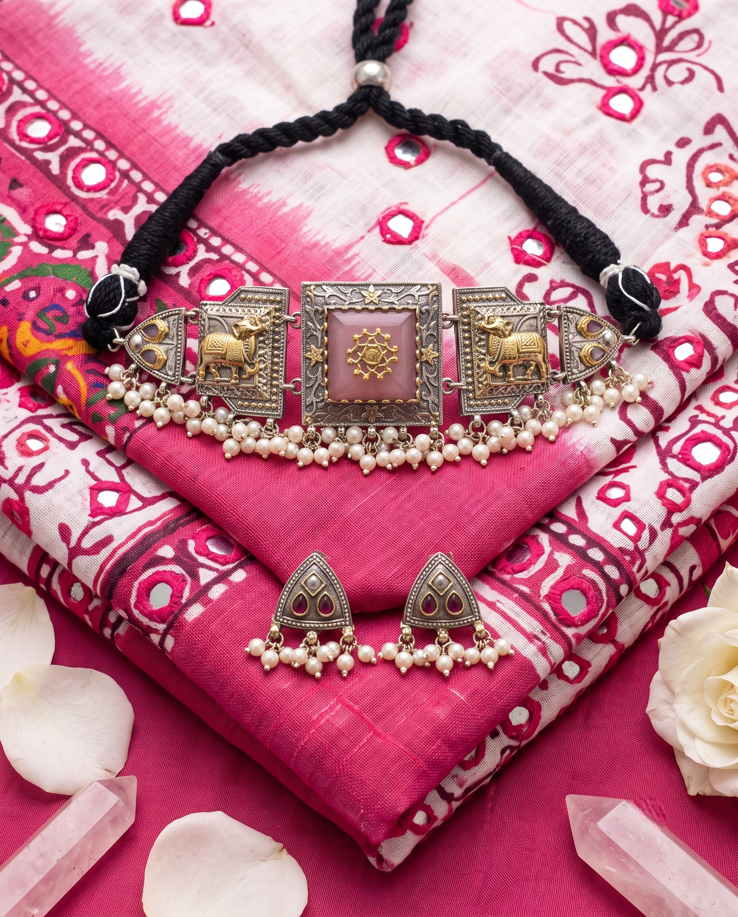 Silver Choker Necklace Set with Moti