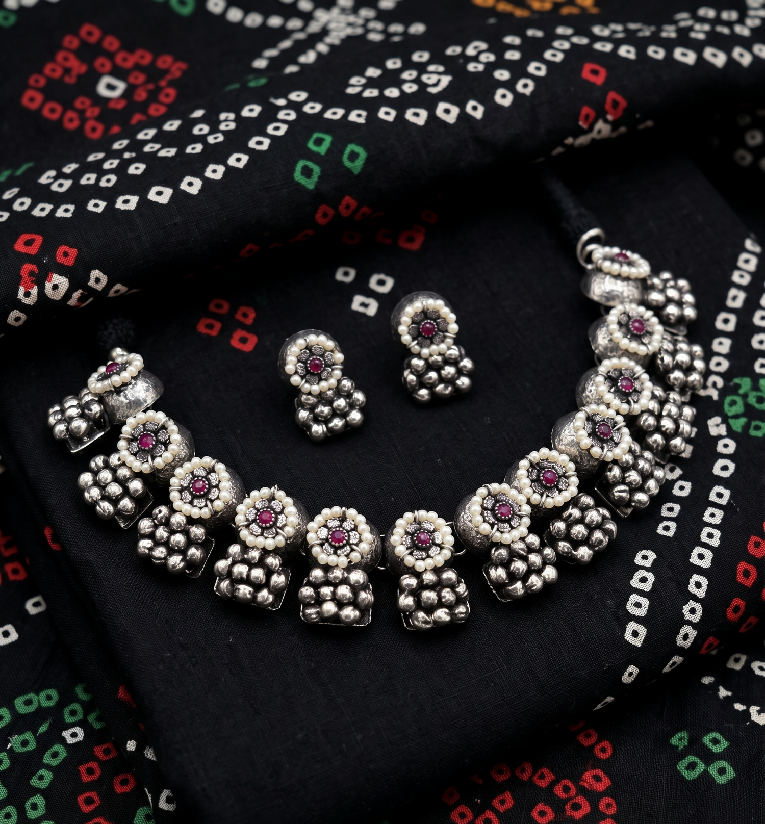Classic Silver Necklace Set for Navratri