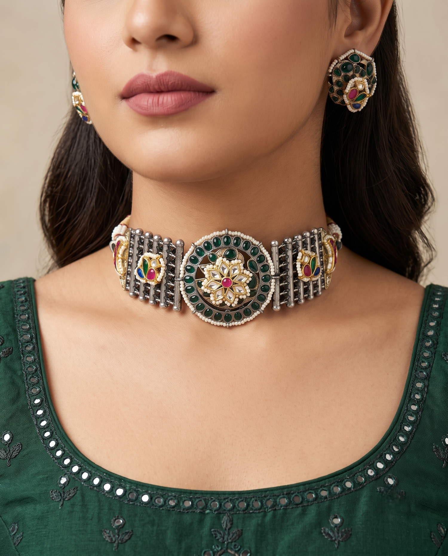 Premium Silver Choker Necklace Set