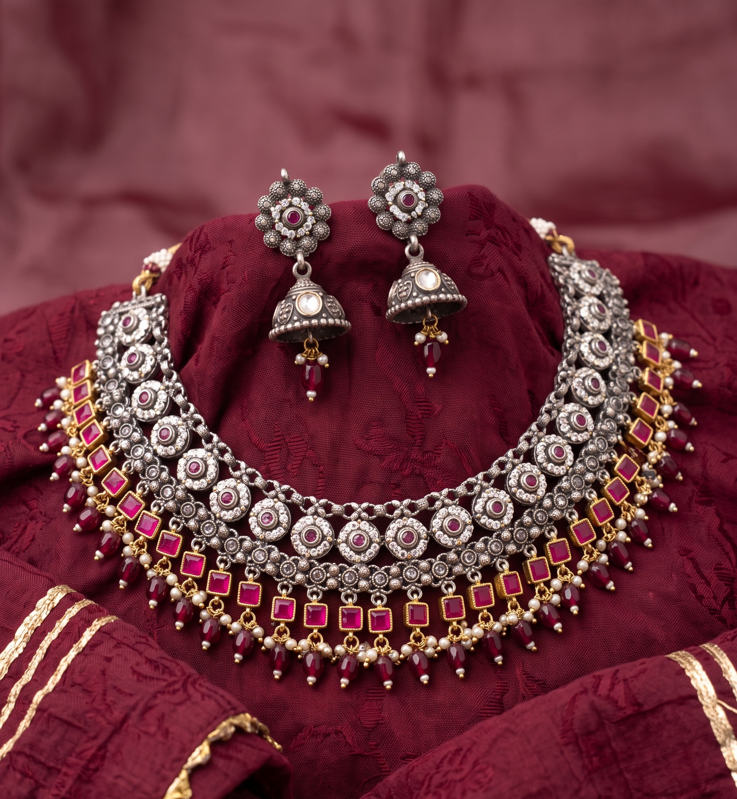 Royal Silver Stone Necklace Set