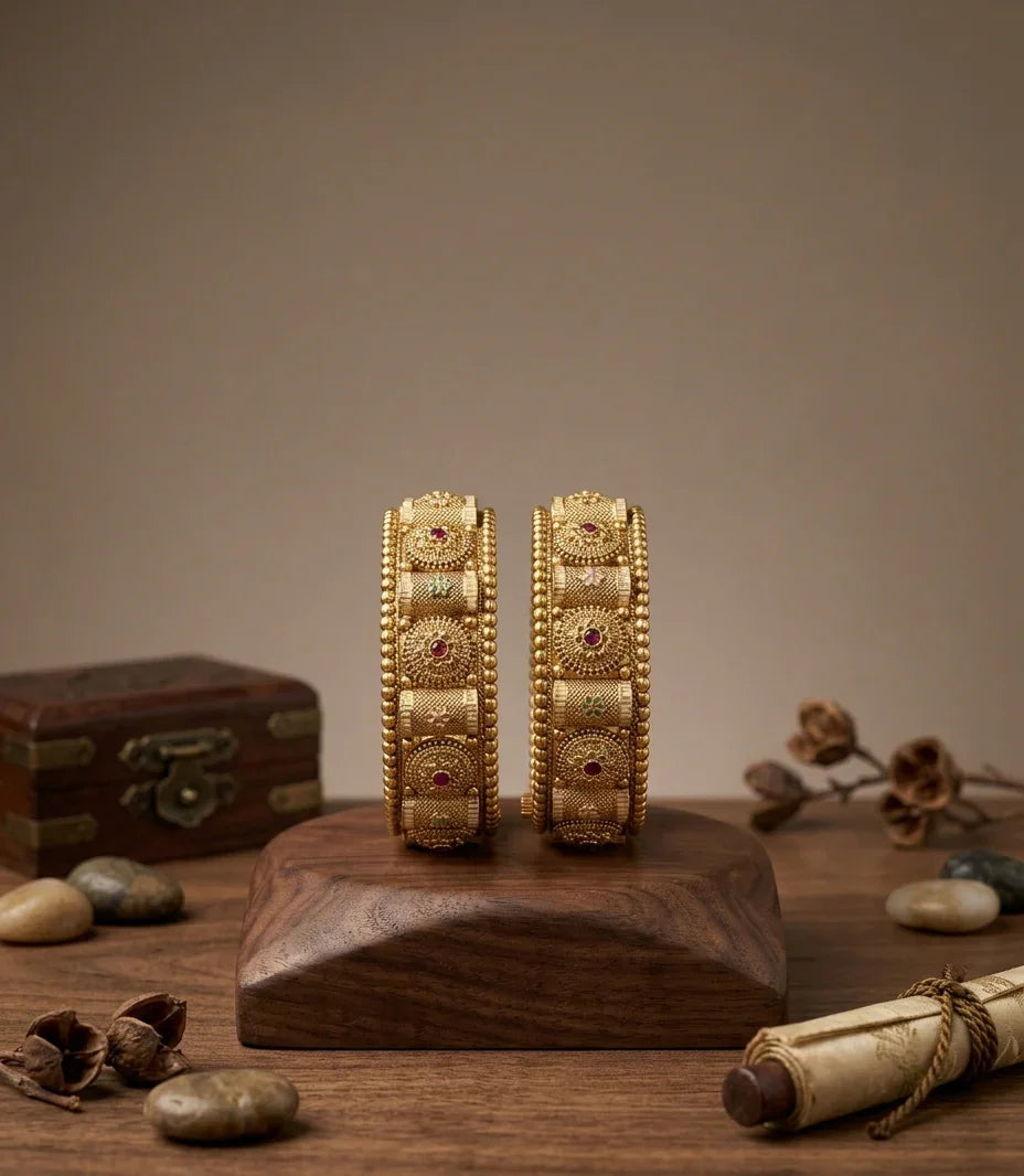 Plain Gold Classic Bangle - Gold