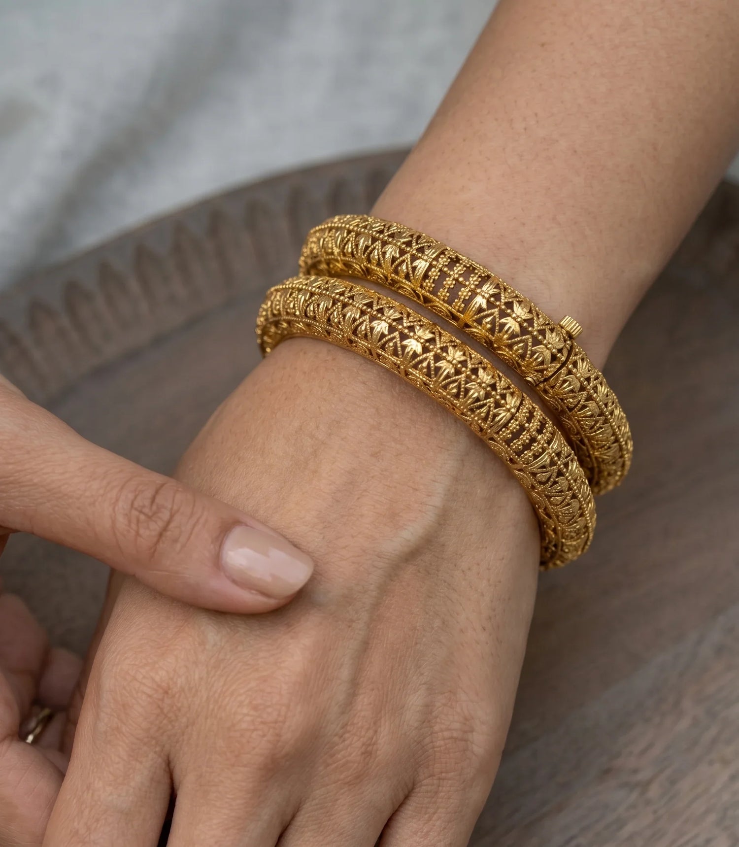 Plain Gold Regal Bangle - Gold
