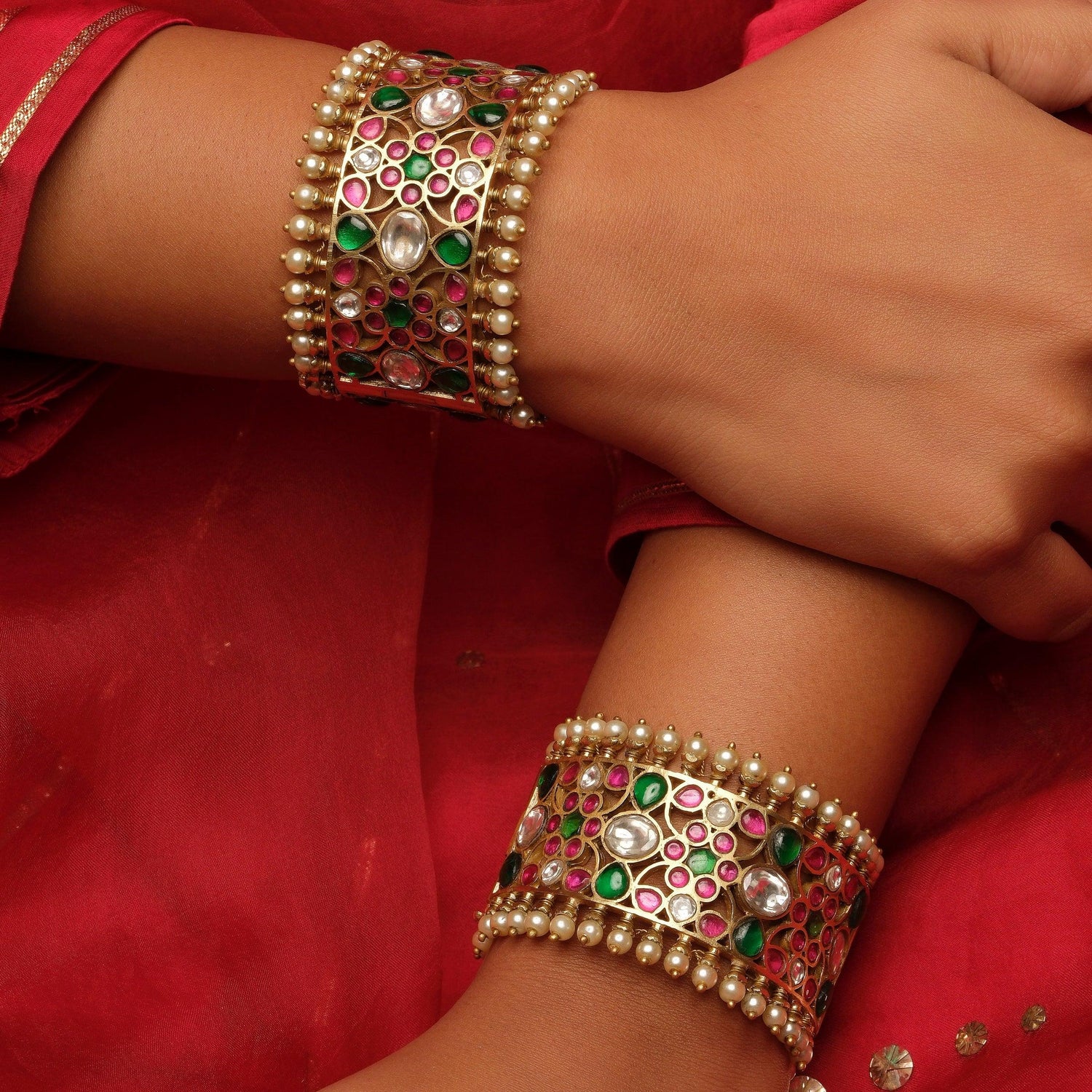 BANGLES