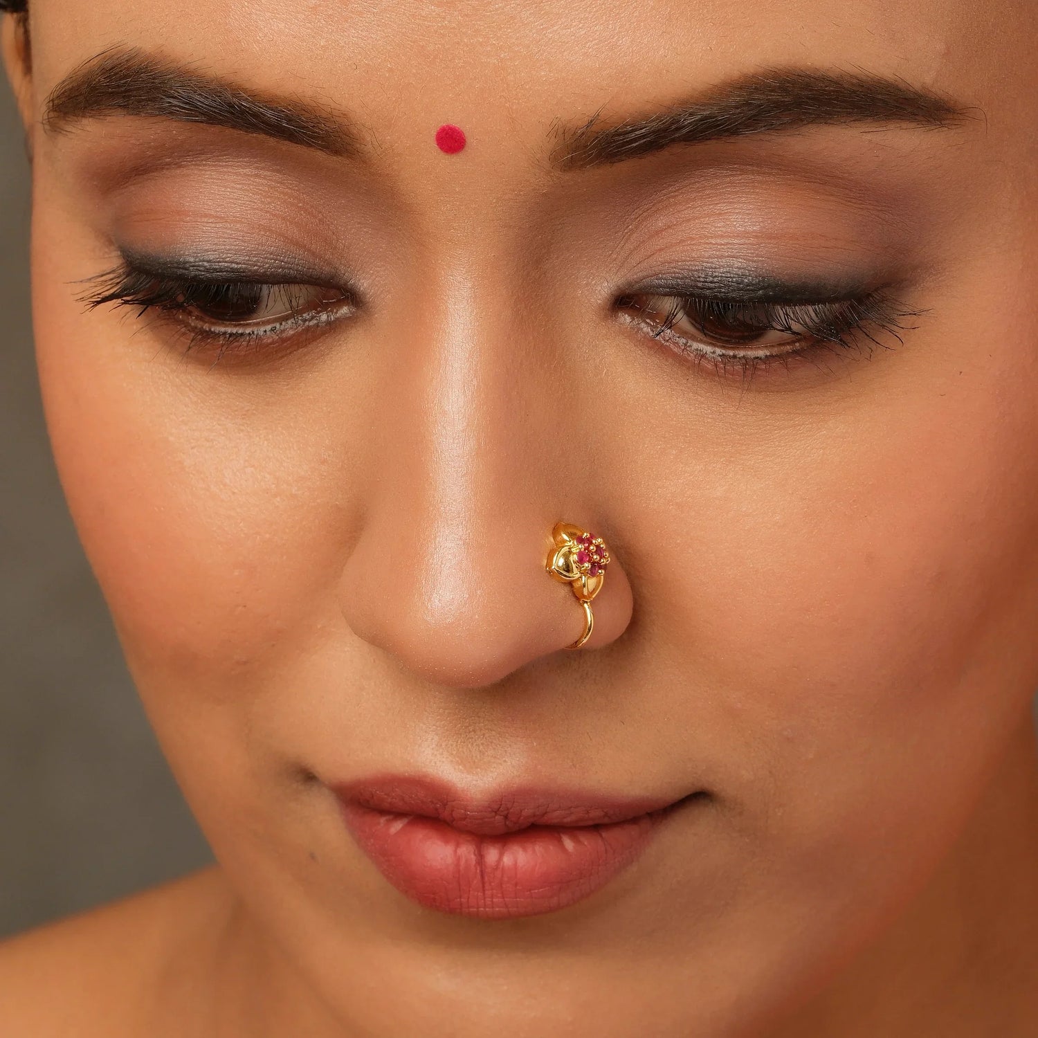 NOSE PIN