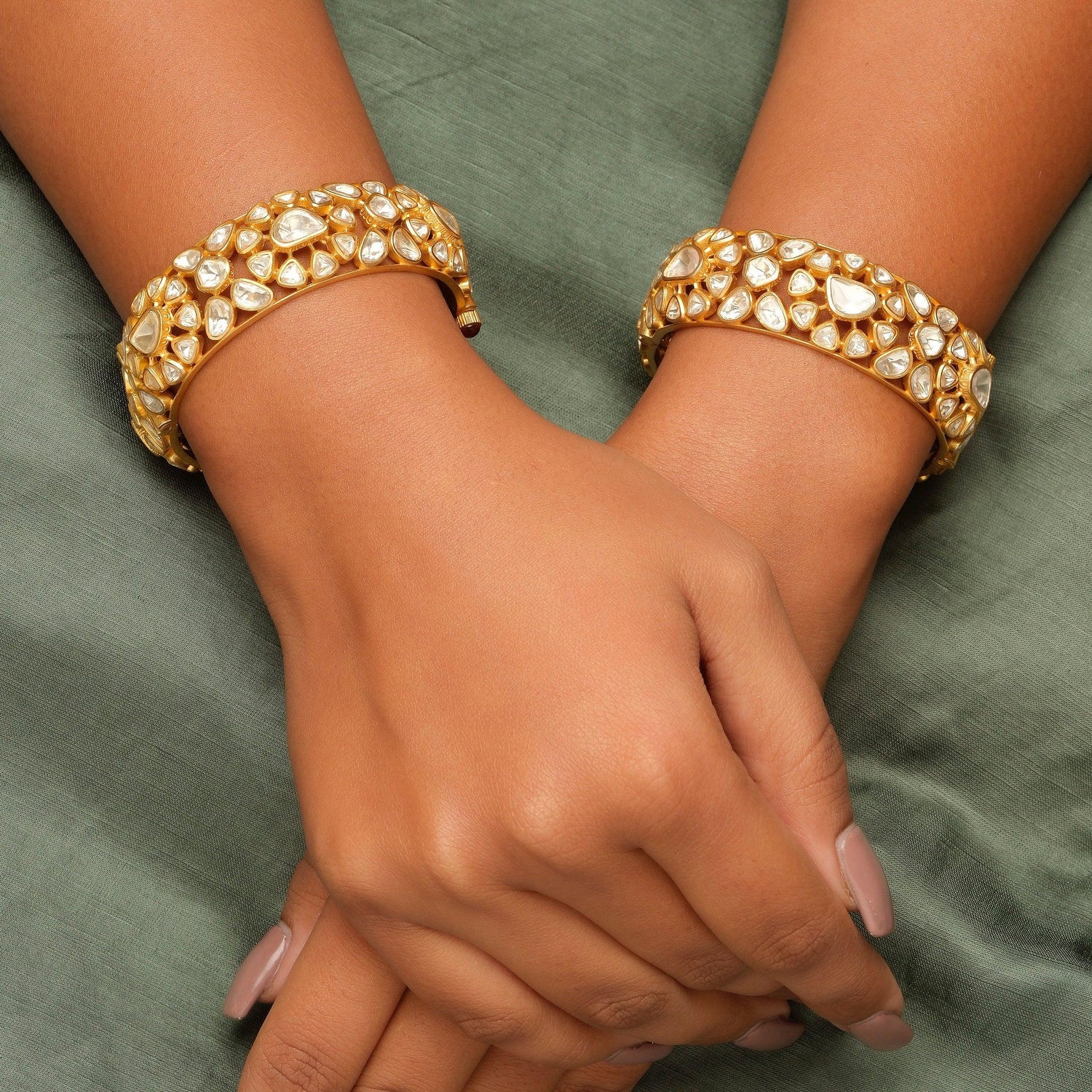 Nazakat Classic Bangle