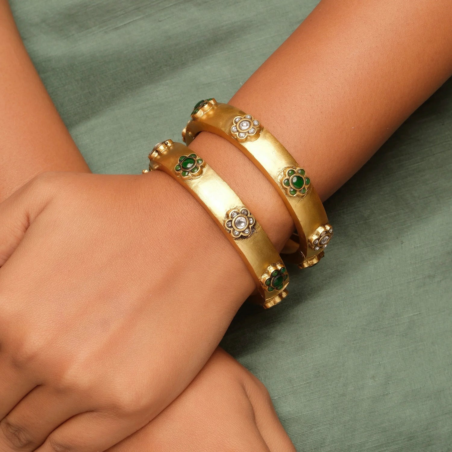 Noor Royale Bangle
