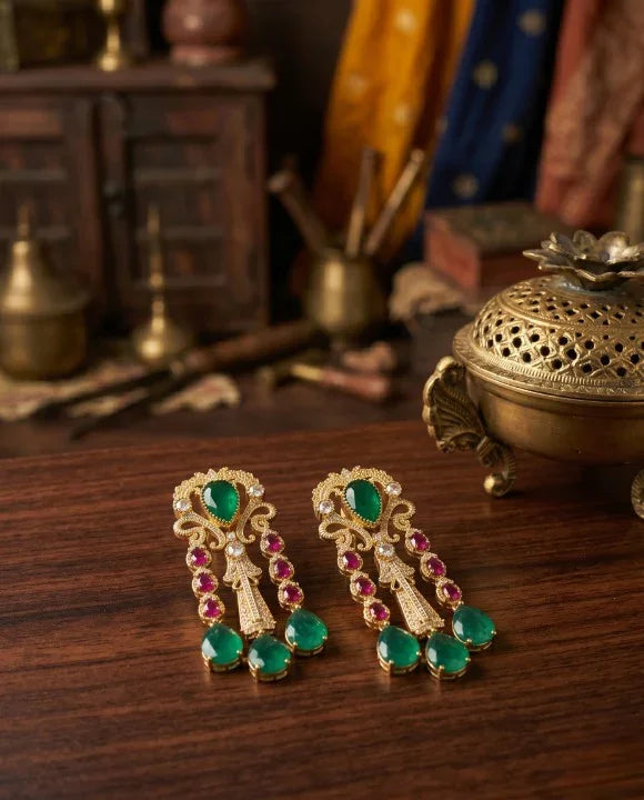 Classic Diamond Danglers Earrings – Gold