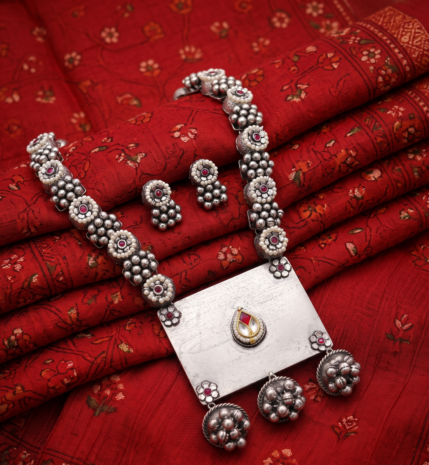Silver Moti Necklace Set for Women
