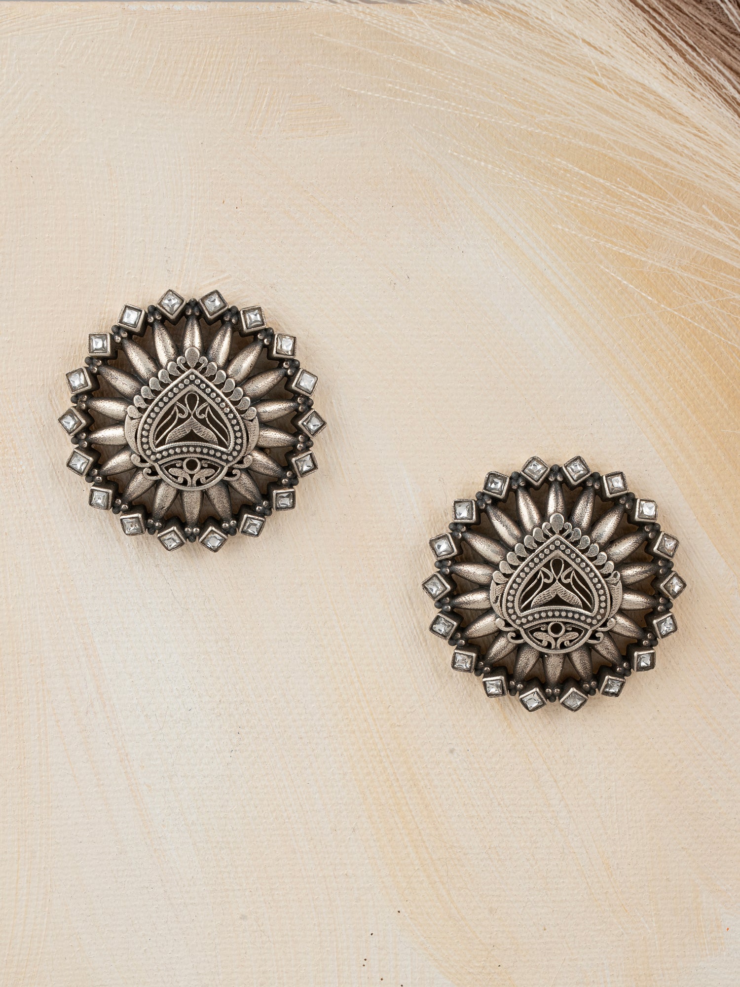 Plain Silver Earring