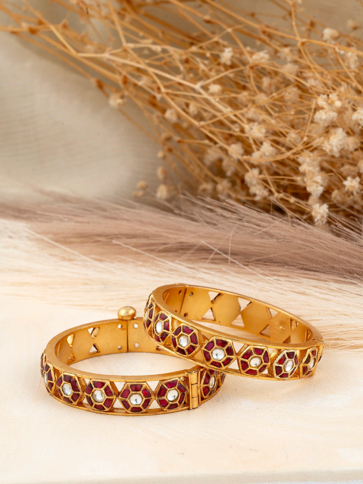 Ruby Colour Kundan Bangles