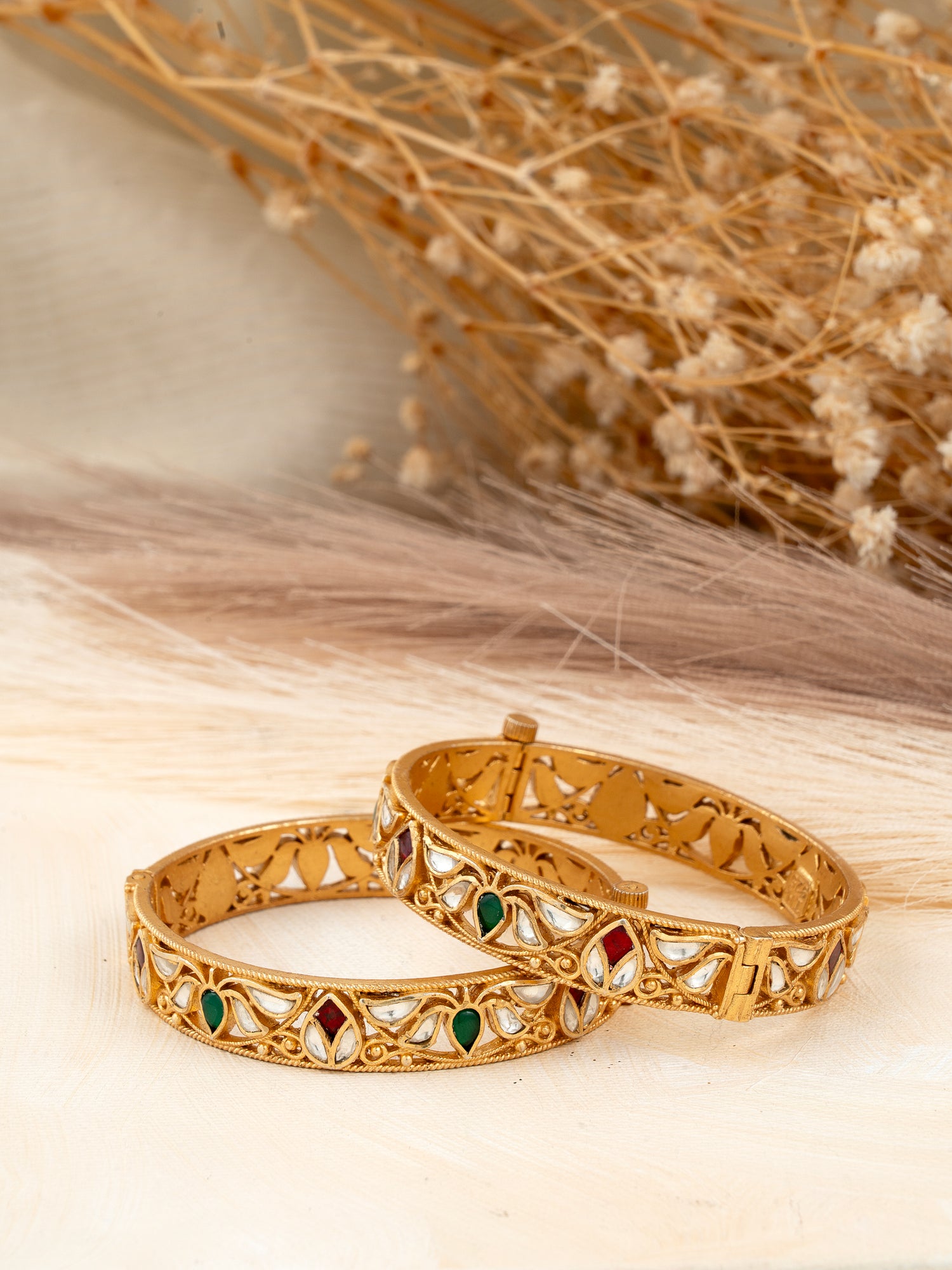 Multicolour Kundan Bangles