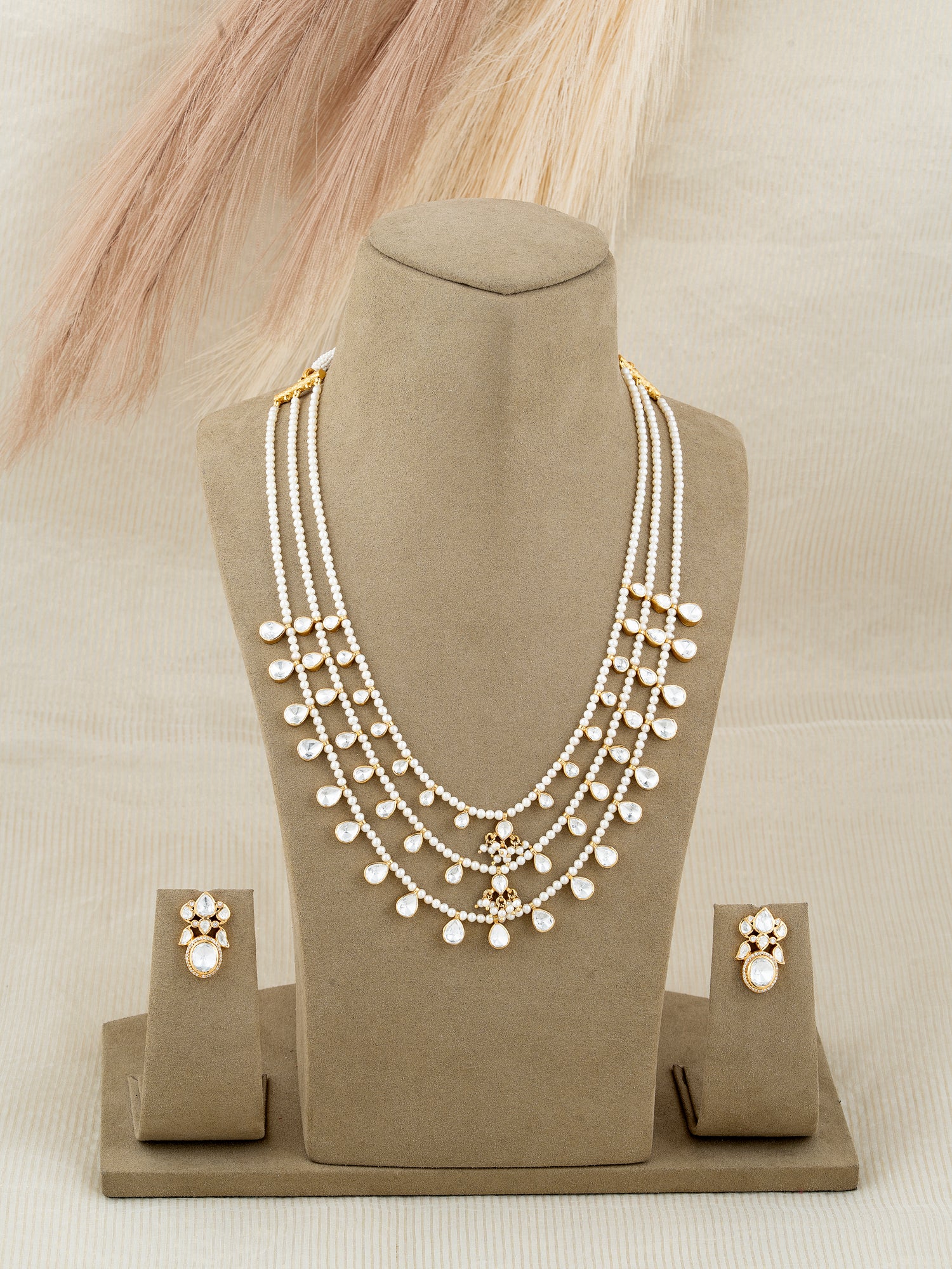 White Colour Polki Necklace Set